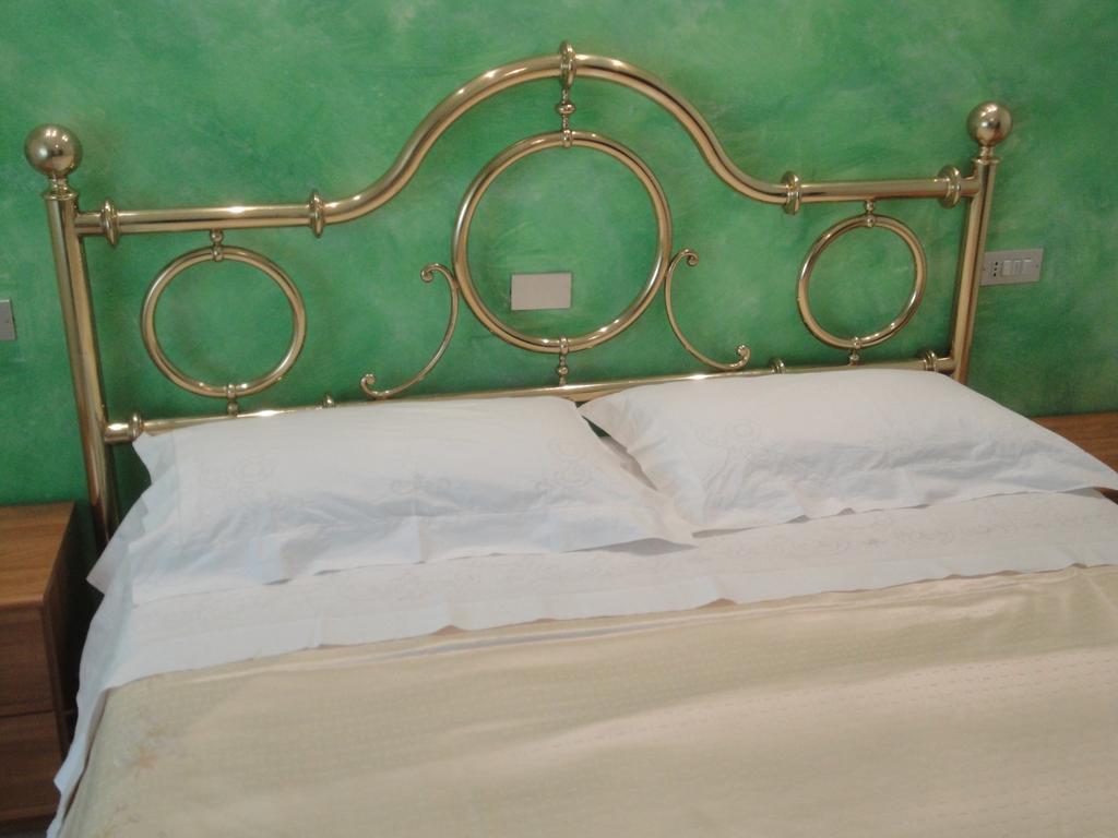 Terrazza Sul Mare Bed & Breakfast Fano Ngoại thất bức ảnh