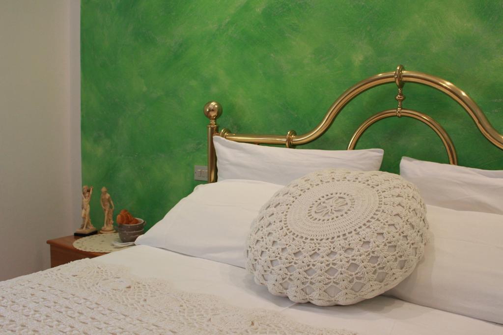 Terrazza Sul Mare Bed & Breakfast Fano Ngoại thất bức ảnh